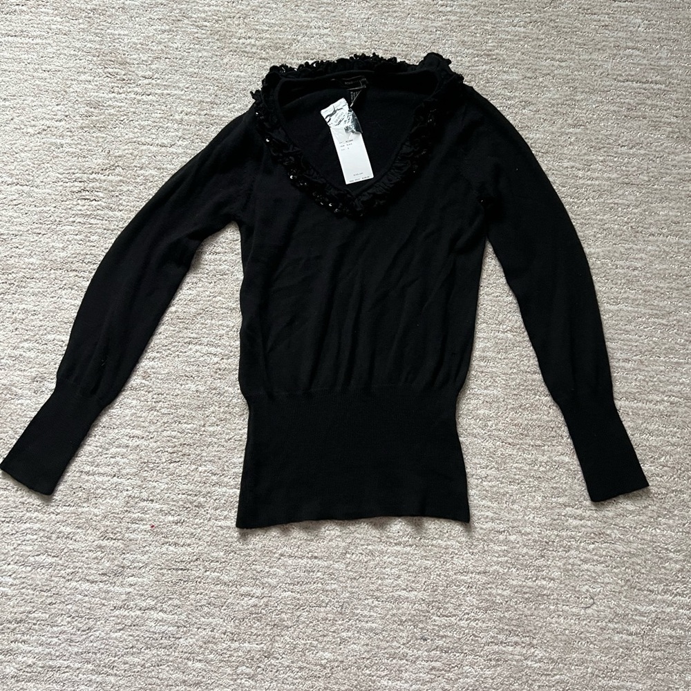 BNWT 100% wool BCBGMaxAzria sweater size small